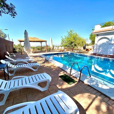 Estudio Coqueto Con Cocina, Bano Y Piscina De Temporada Compartida, A 8Km De Cordoba, En Plena Sierra,By Trassierrarooms Εξωτερικό φωτογραφία