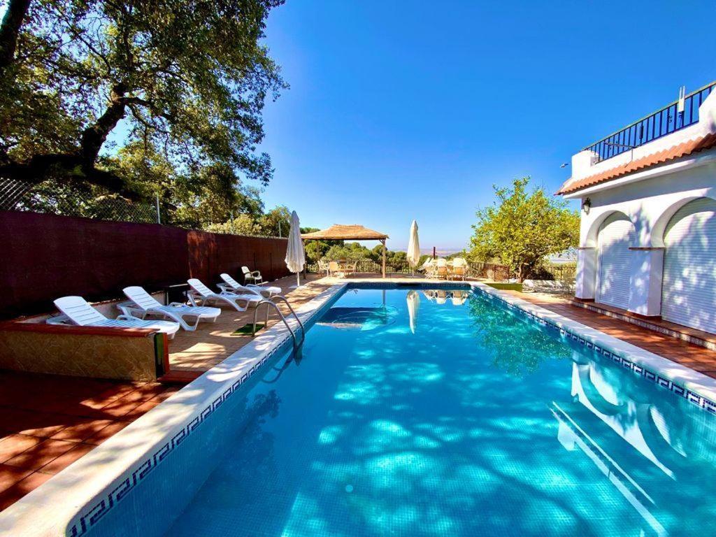 Estudio Coqueto Con Cocina, Bano Y Piscina De Temporada Compartida, A 8Km De Cordoba, En Plena Sierra,By Trassierrarooms Εξωτερικό φωτογραφία