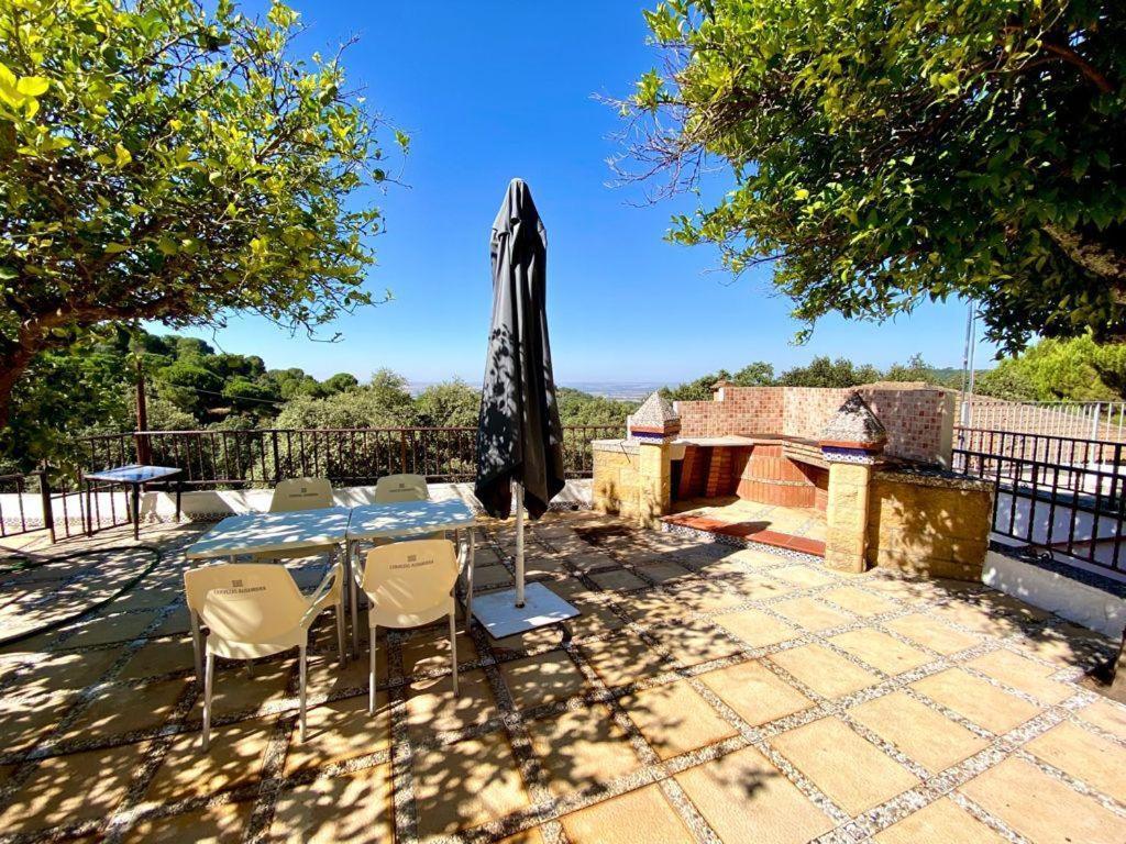 Estudio Coqueto Con Cocina, Bano Y Piscina De Temporada Compartida, A 8Km De Cordoba, En Plena Sierra,By Trassierrarooms Εξωτερικό φωτογραφία